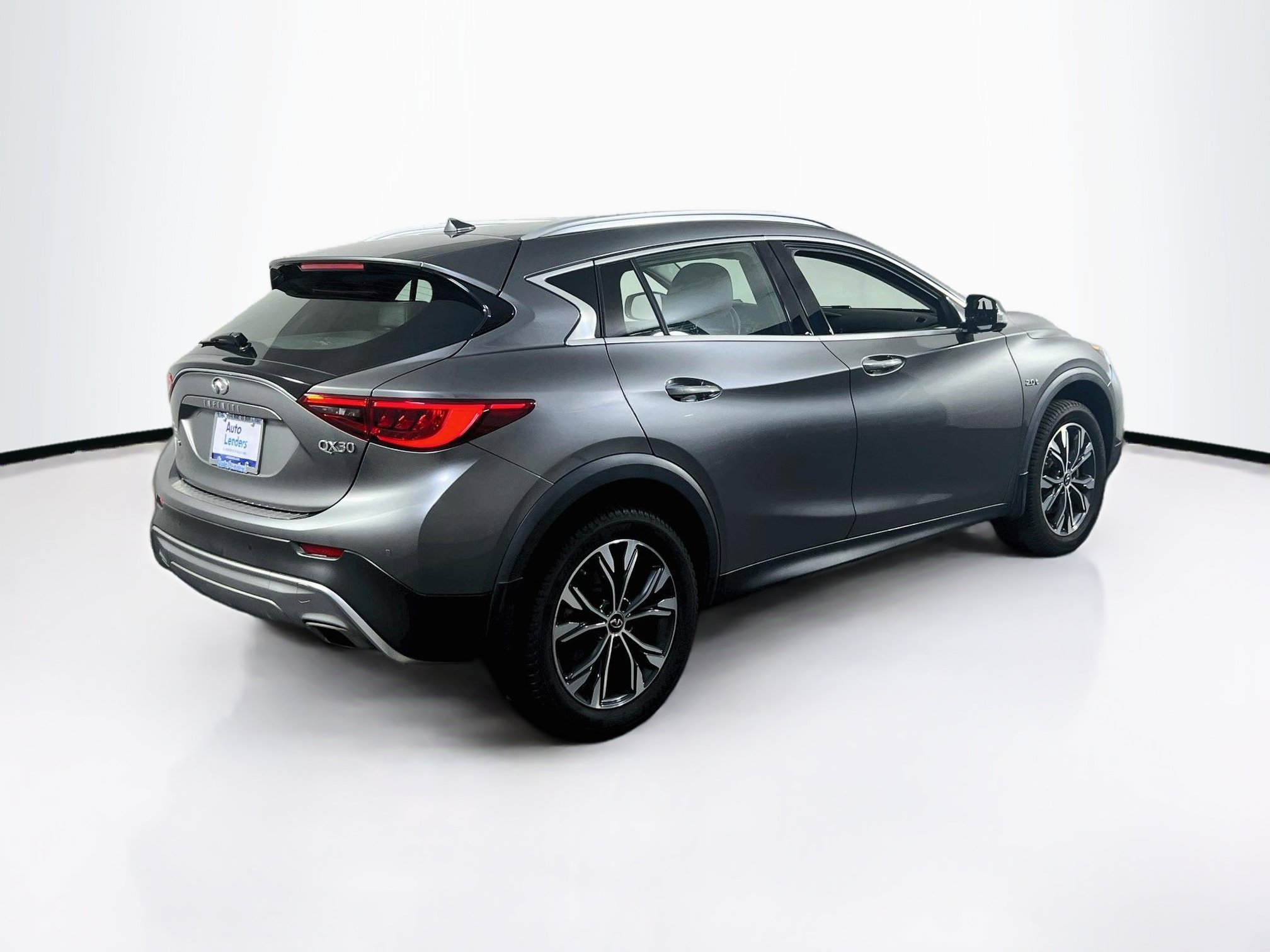 Used 2019 INFINITI QX30 AWD w/ Navigation Package image 5