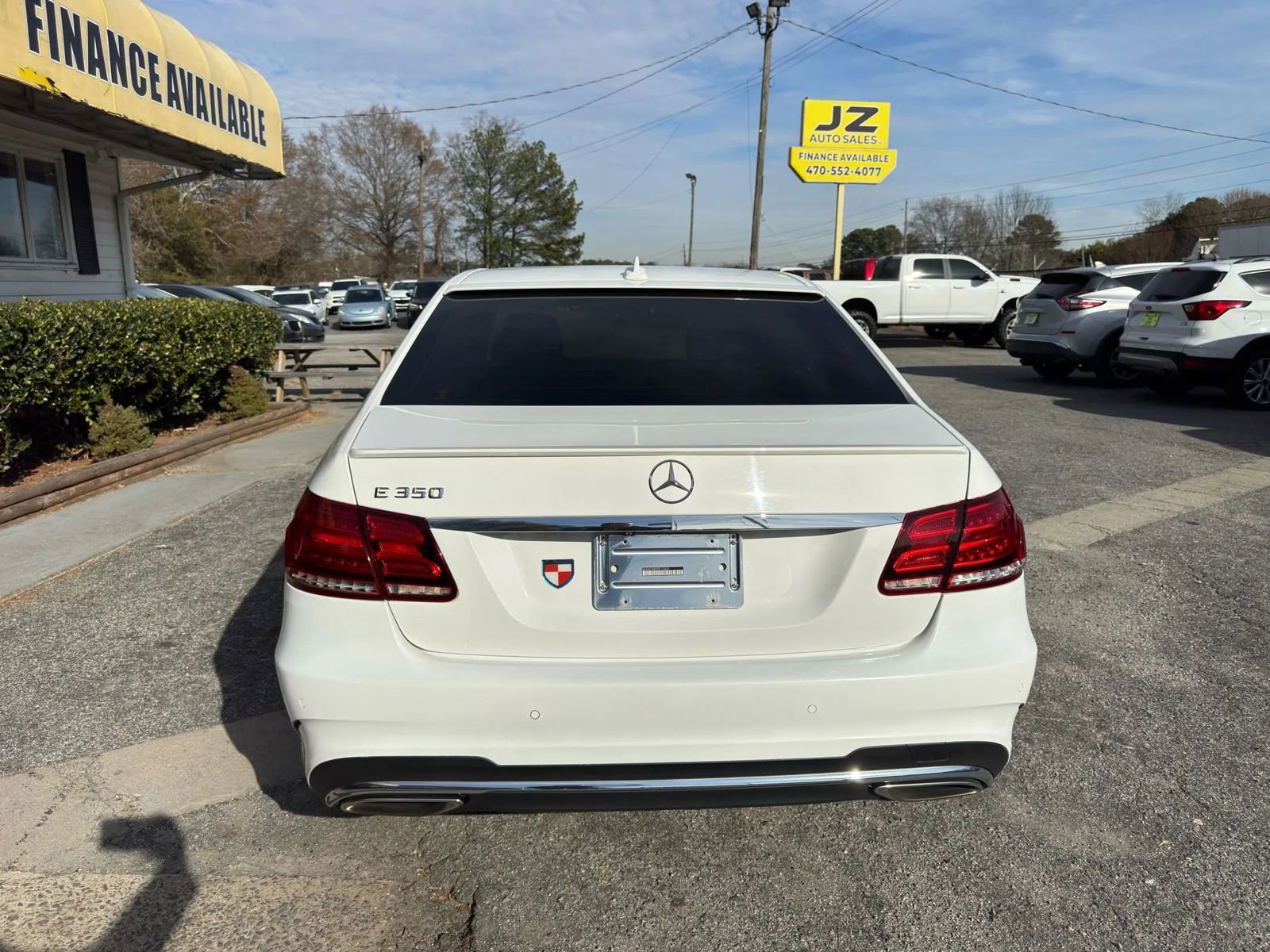 Used 2015 Mercedes-Benz E 350 Sedan image 4