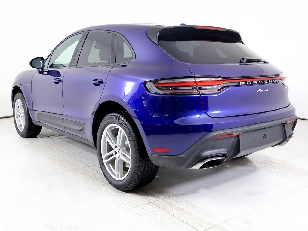 New 2026 Porsche Macan AWD/4WD image 3