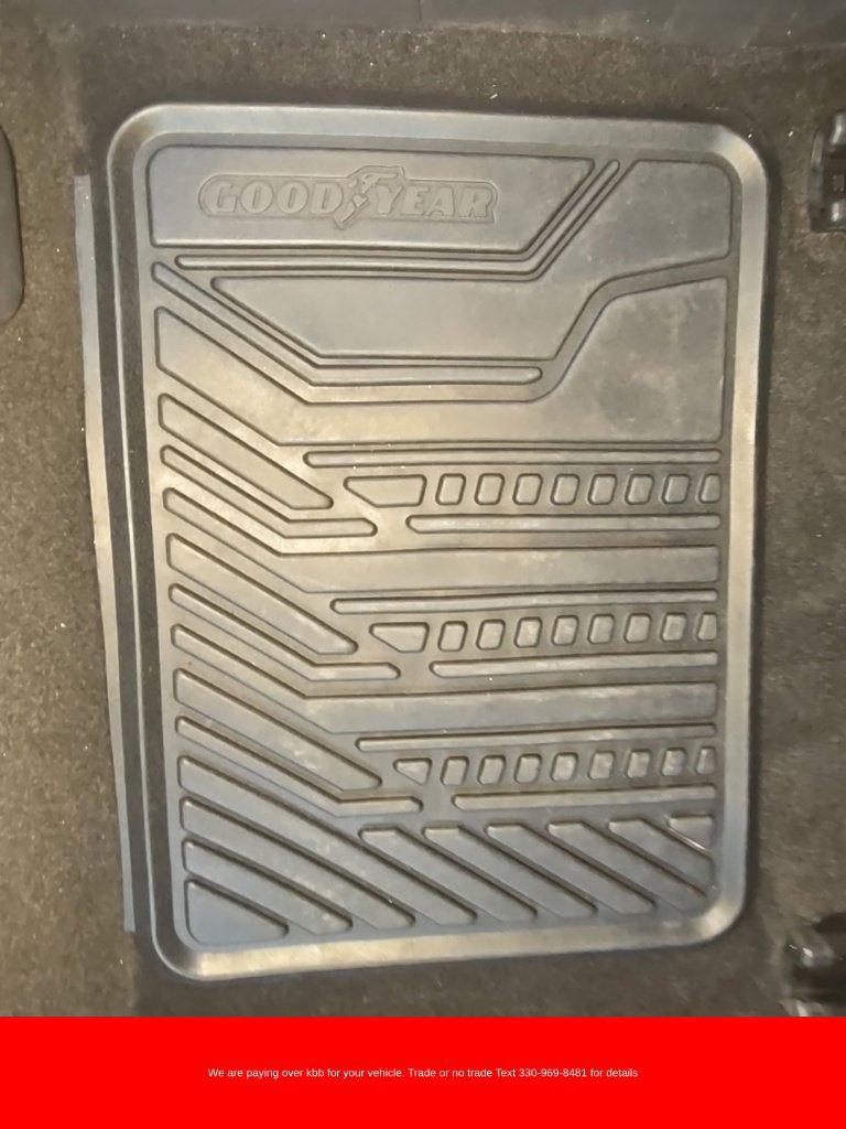 Used 2016 Nissan Rogue S FWD image 29