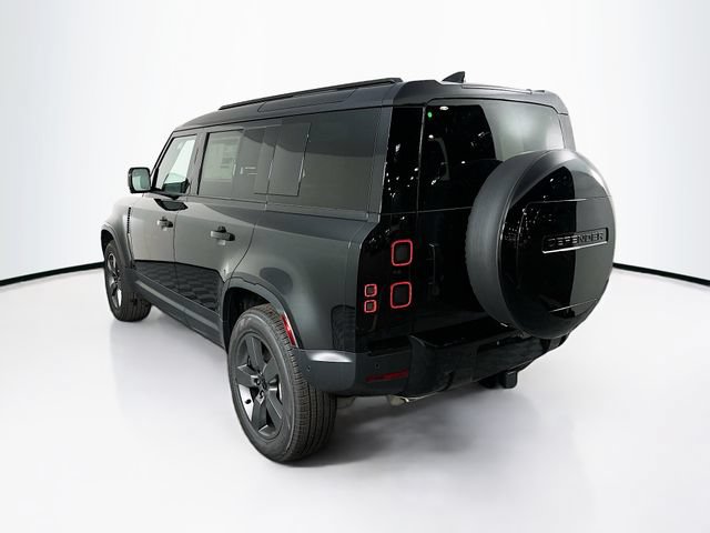 Used 2026 Land Rover Defender 110 S AWD/4WD image 7