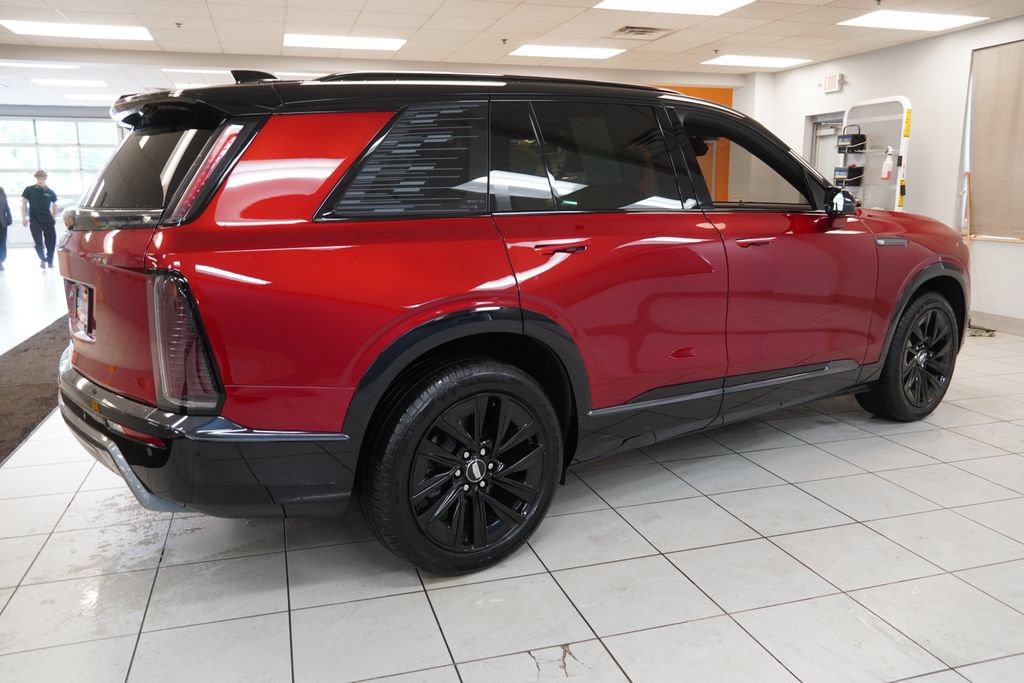 Used 2026 Cadillac Vistiq Sport AWD/4WD image 14