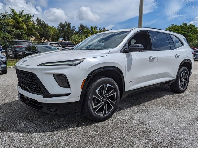 New 2025 Buick Enclave Sport Touring w/ Super Cruise Package image 4