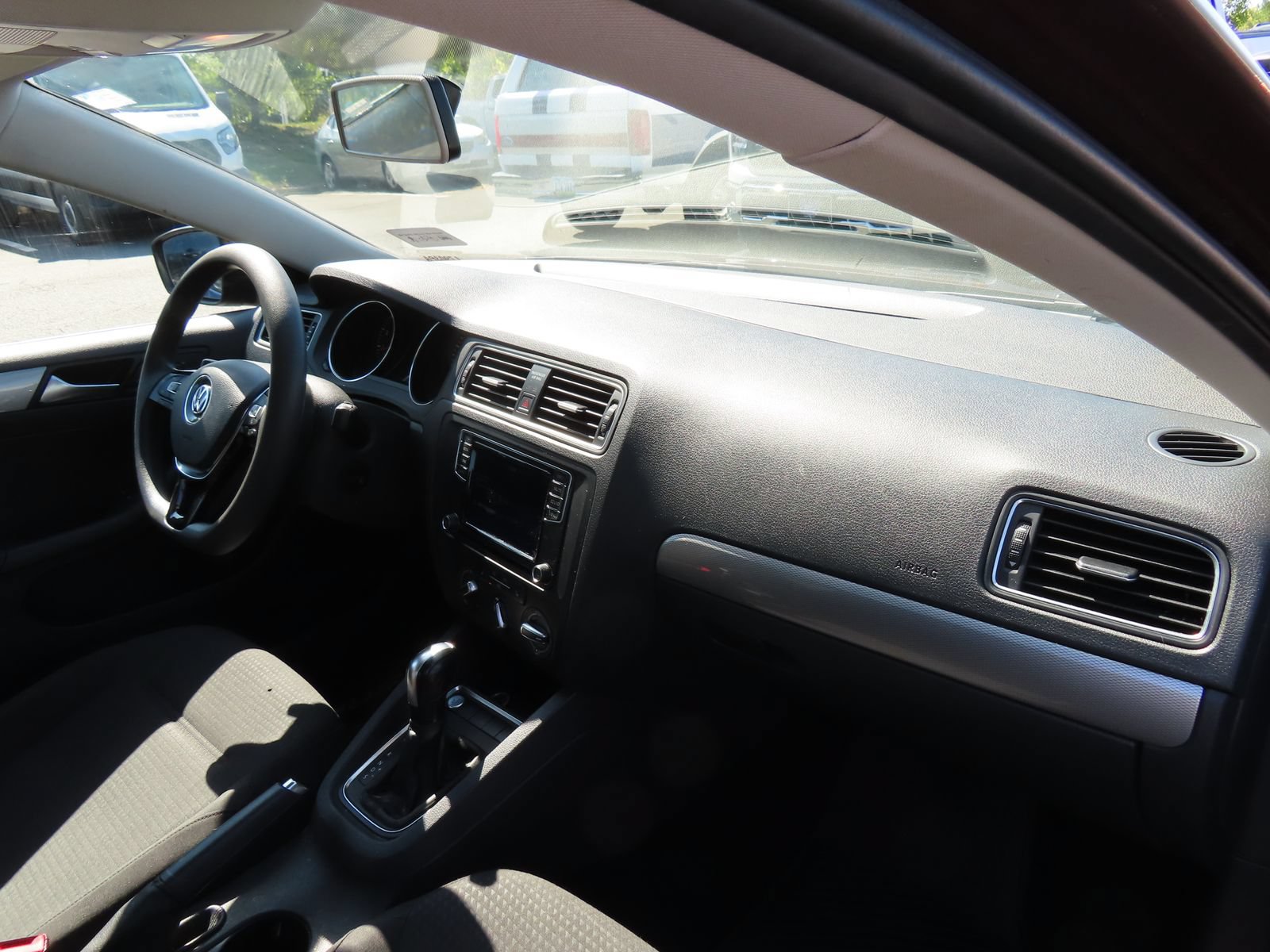 Used 2016 Volkswagen Jetta SE FWD image 15