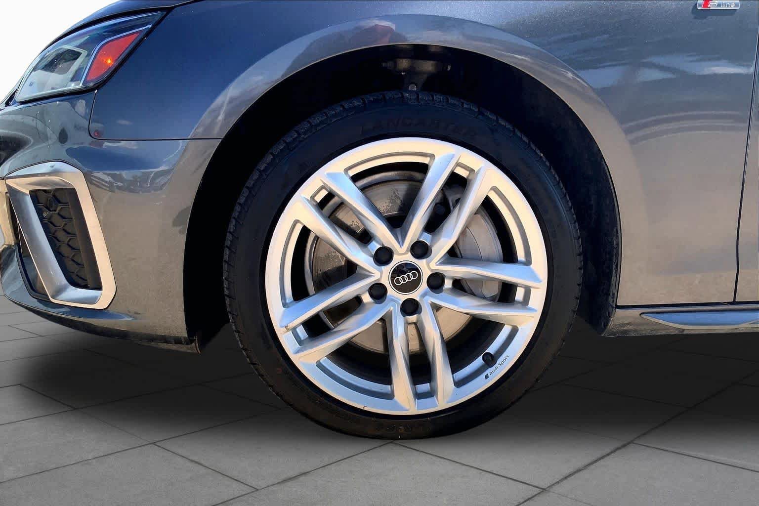Used 2021 Audi A4 2.0T Premium AWD/4WD image 11