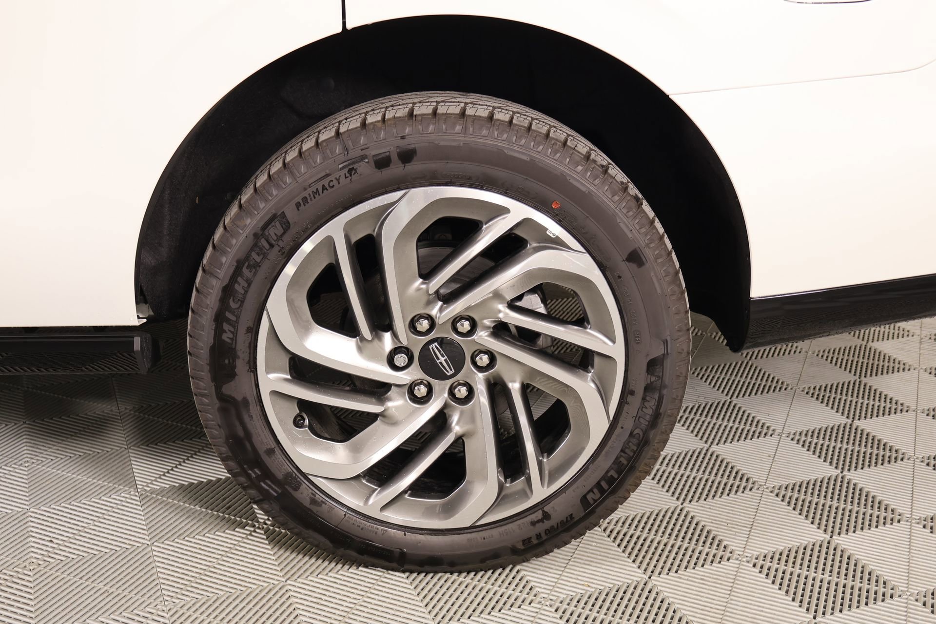 New 2025 Lincoln Navigator Reserve AWD/4WD image 21