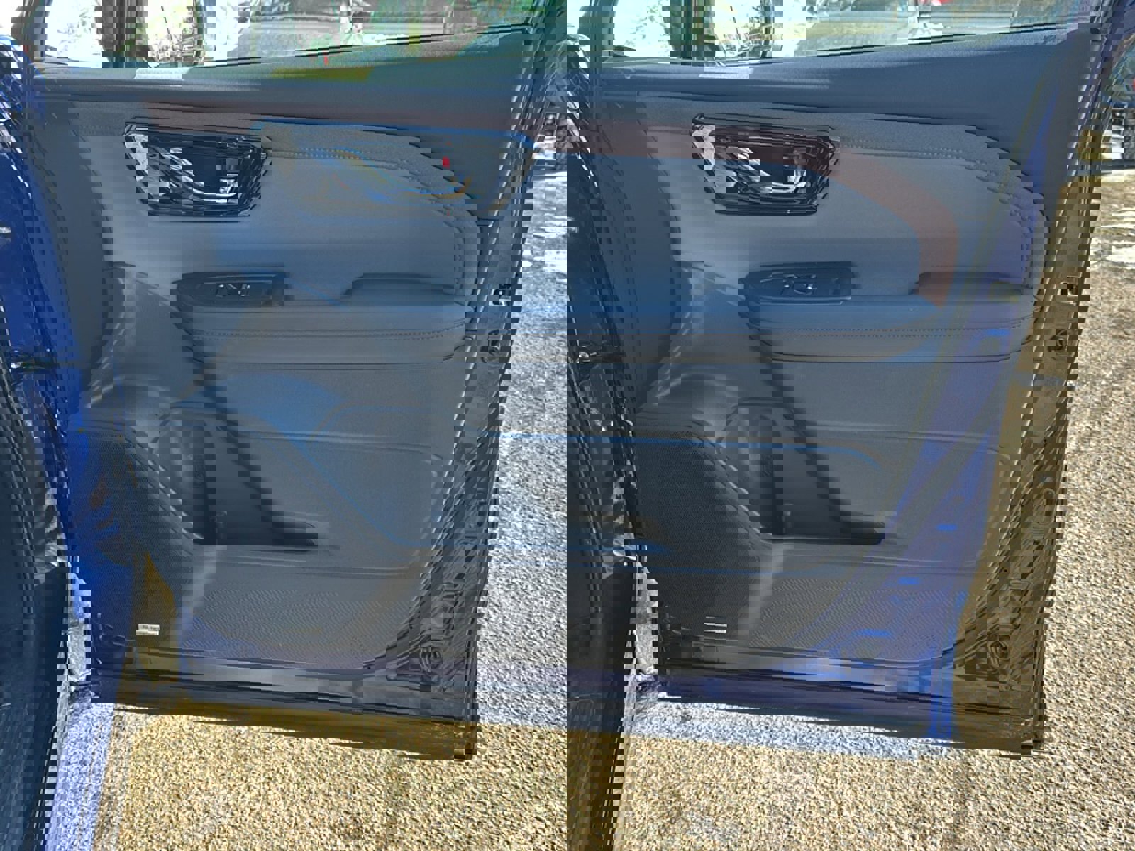 Used 2025 Subaru Forester Sport w/ Popular Package image 17