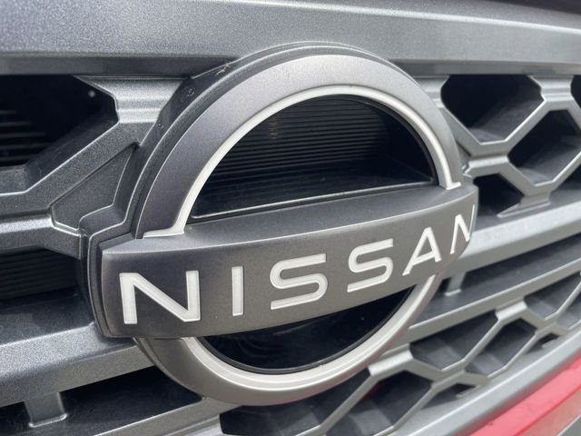 Used 2022 Nissan Frontier SV w/ Technology Package RWD image 29