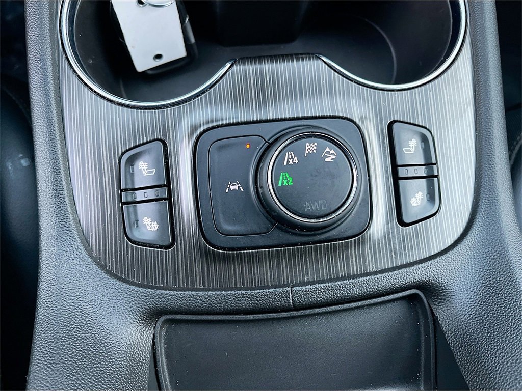 Used 2023 GMC Acadia SLT image 21