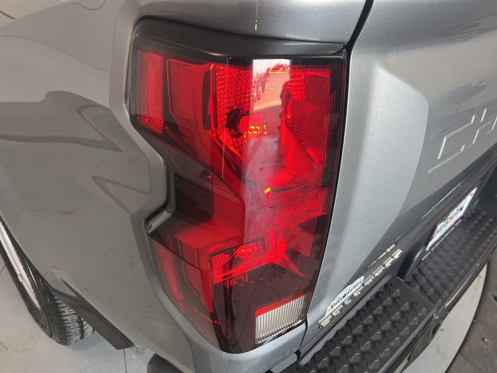 Used 2024 Chevrolet Colorado W/T image 42