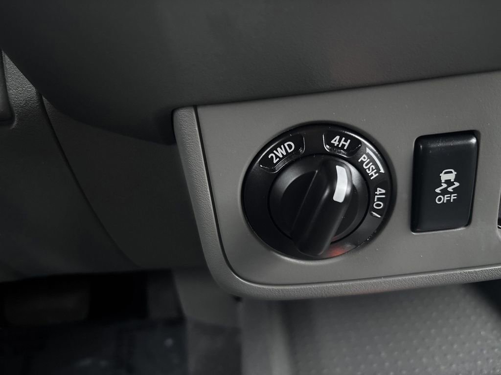 Used 2020 Nissan Frontier SV w/ SV Utility Package image 20