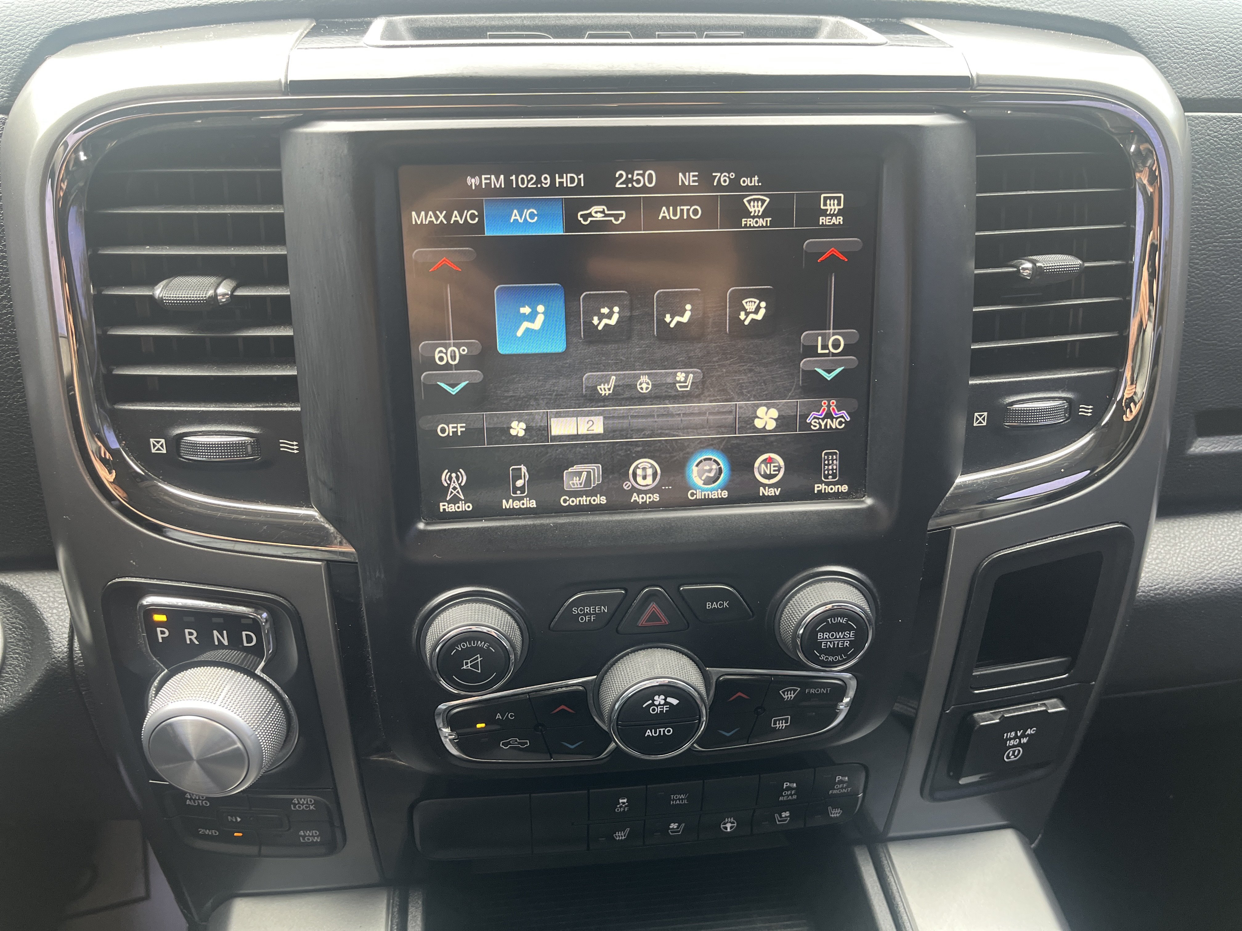 Used 2015 RAM 1500 Sport w/ Convenience Group AWD/4WD image 31