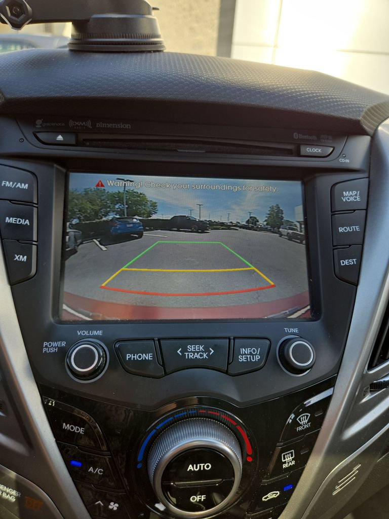 Used 2015 Hyundai Veloster w/ Option Group 03 FWD image 21