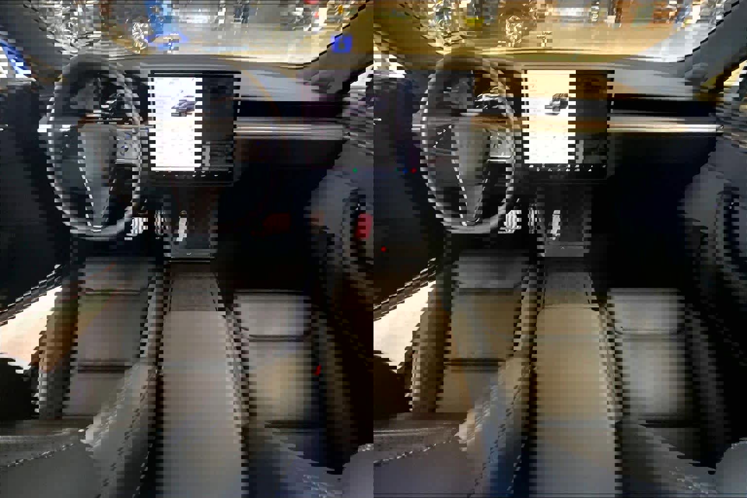 Used 2024 Tesla Model S image 13