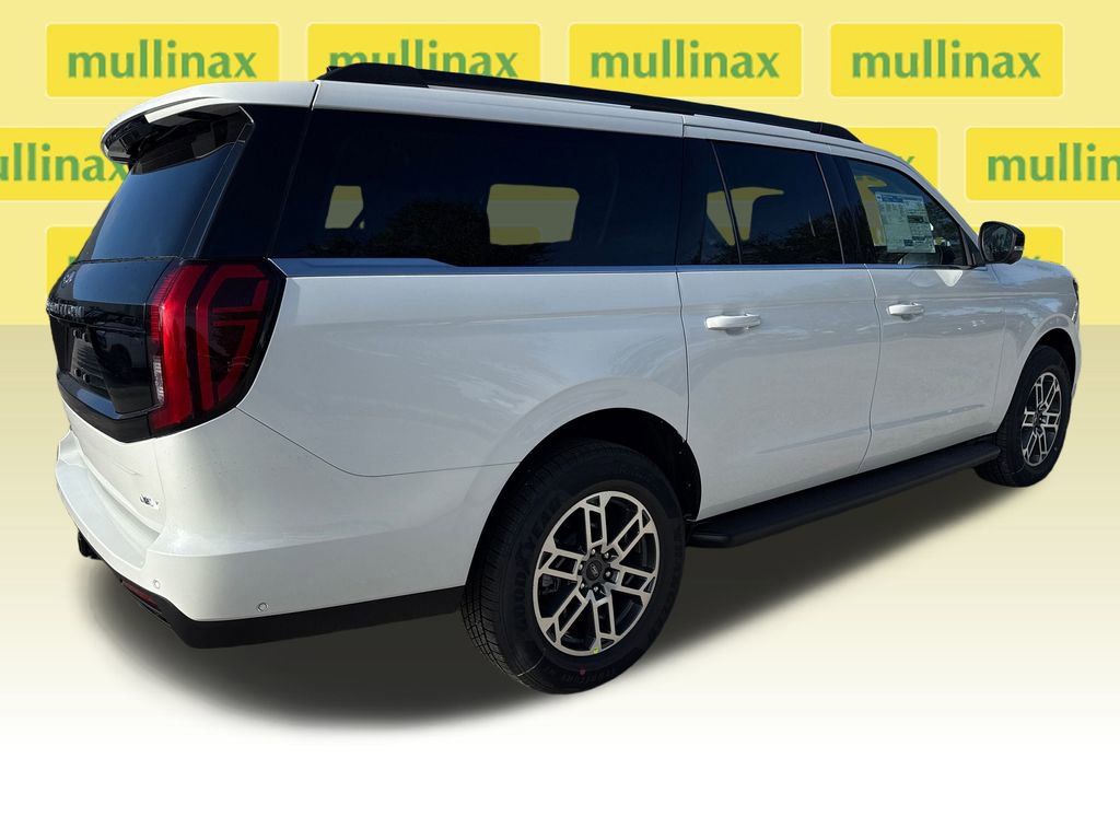 New 2025 Ford Expedition Max Active image 17