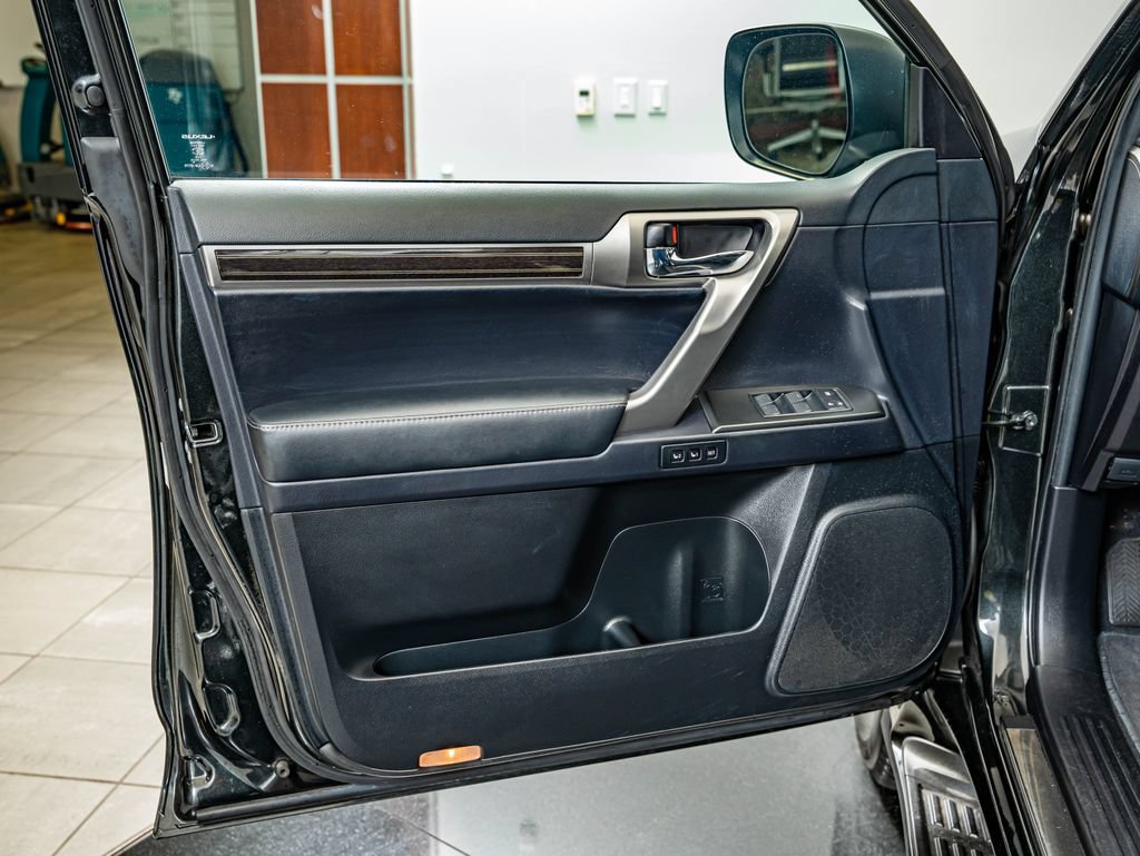 Certified 2023 Lexus GX 460 Premium w/ Premium Plus Package AWD/4WD image 19