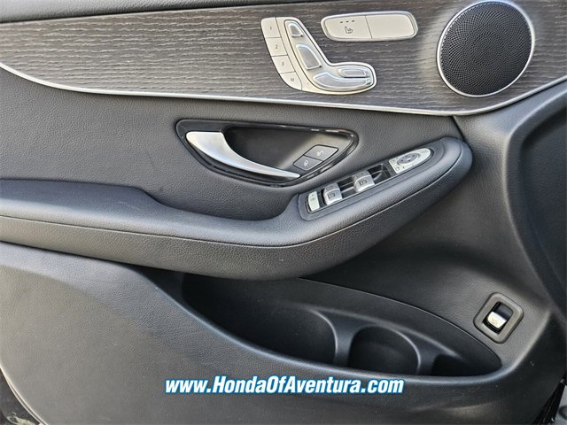 Used 2020 Mercedes-Benz GLC 300 image 22