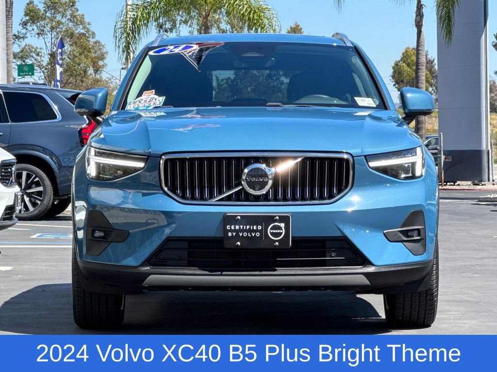 Certified 2024 Volvo XC40 B5 Plus w/ Protection Package Premier image 8