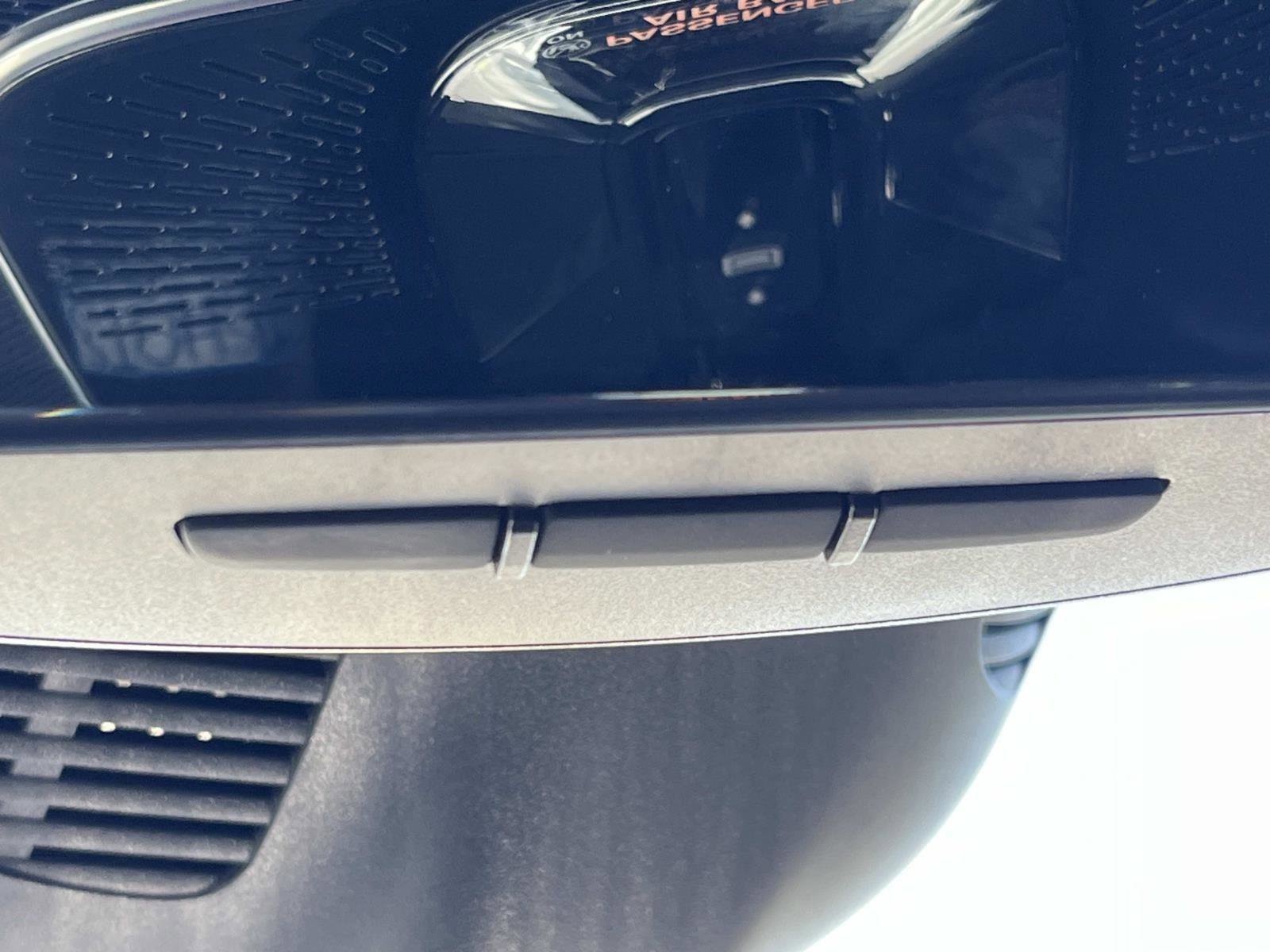 Certified 2024 Mercedes-Benz C 300 4MATIC Sedan image 32