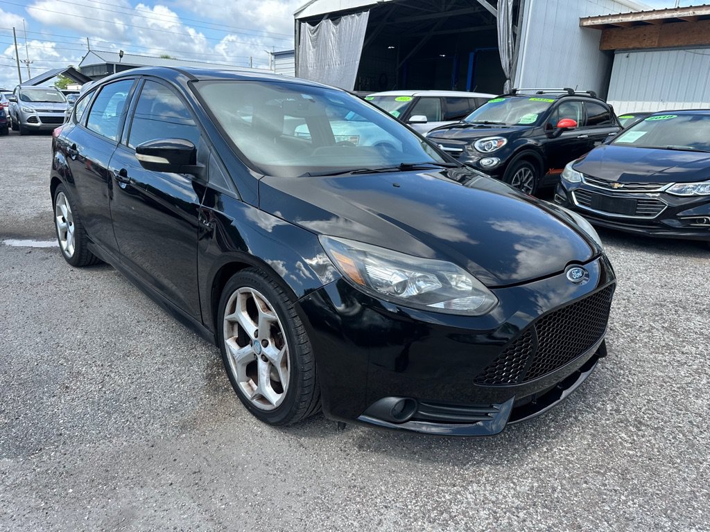 Used 2013 Ford Focus ST FWD image 1