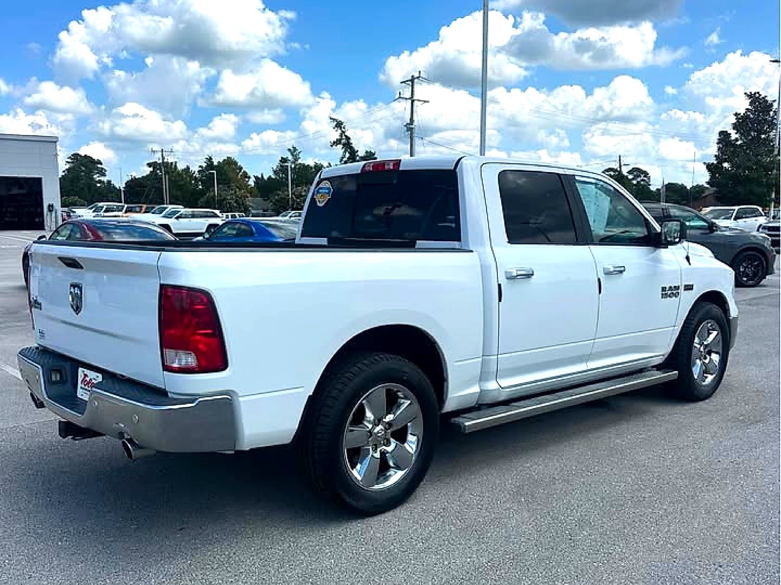Used 2018 RAM 1500 Big Horn RWD image 4