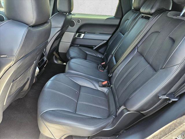 Used 2014 Land Rover Range Rover Sport HSE AWD/4WD image 21