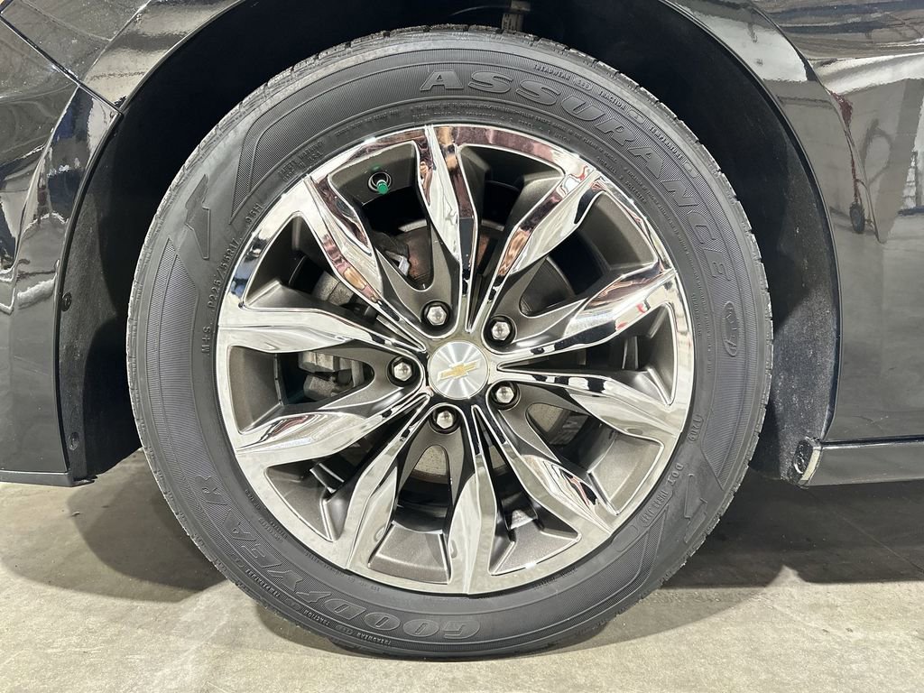 Used 2024 Chevrolet Malibu LT image 28