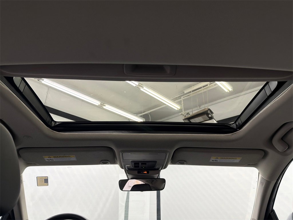 Used 2023 Honda Accord Touring image 22