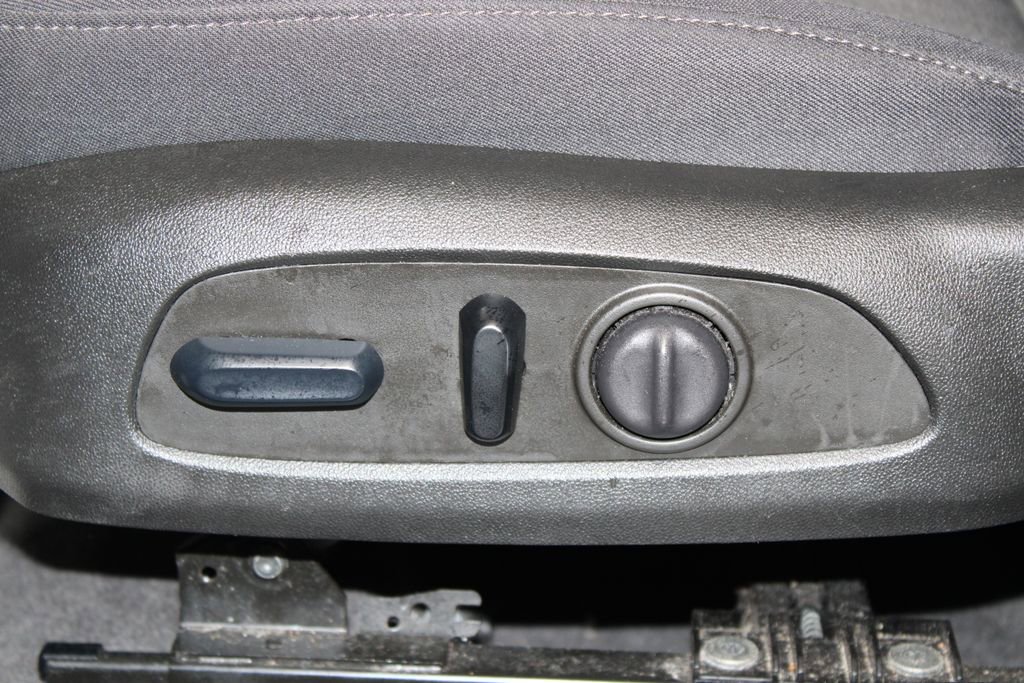 Used 2023 Chevrolet Malibu LT image 18