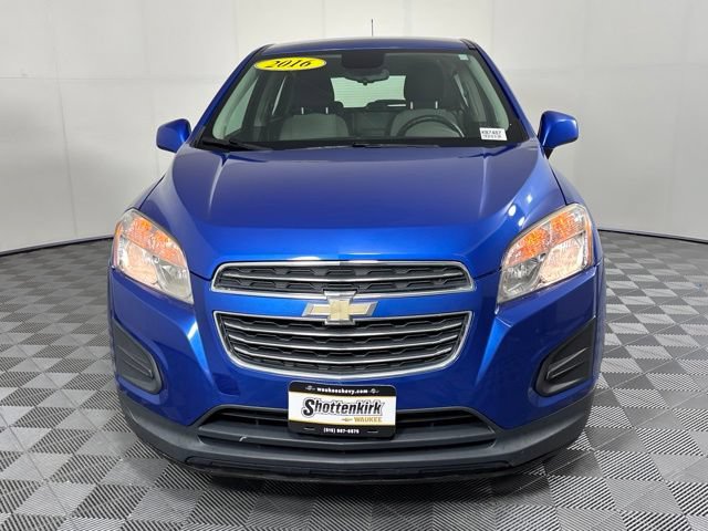 Used 2016 Chevrolet Trax LS AWD/4WD image 3