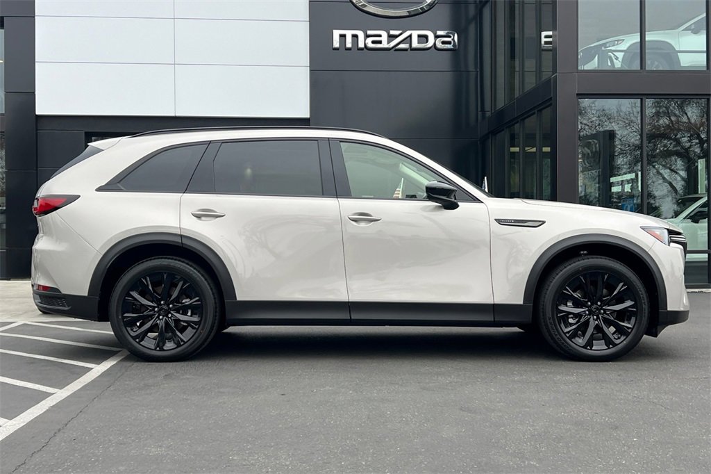 New 2026 MAZDA CX-90 3.3 Turbo w/ Premium Sport Pkg image 4