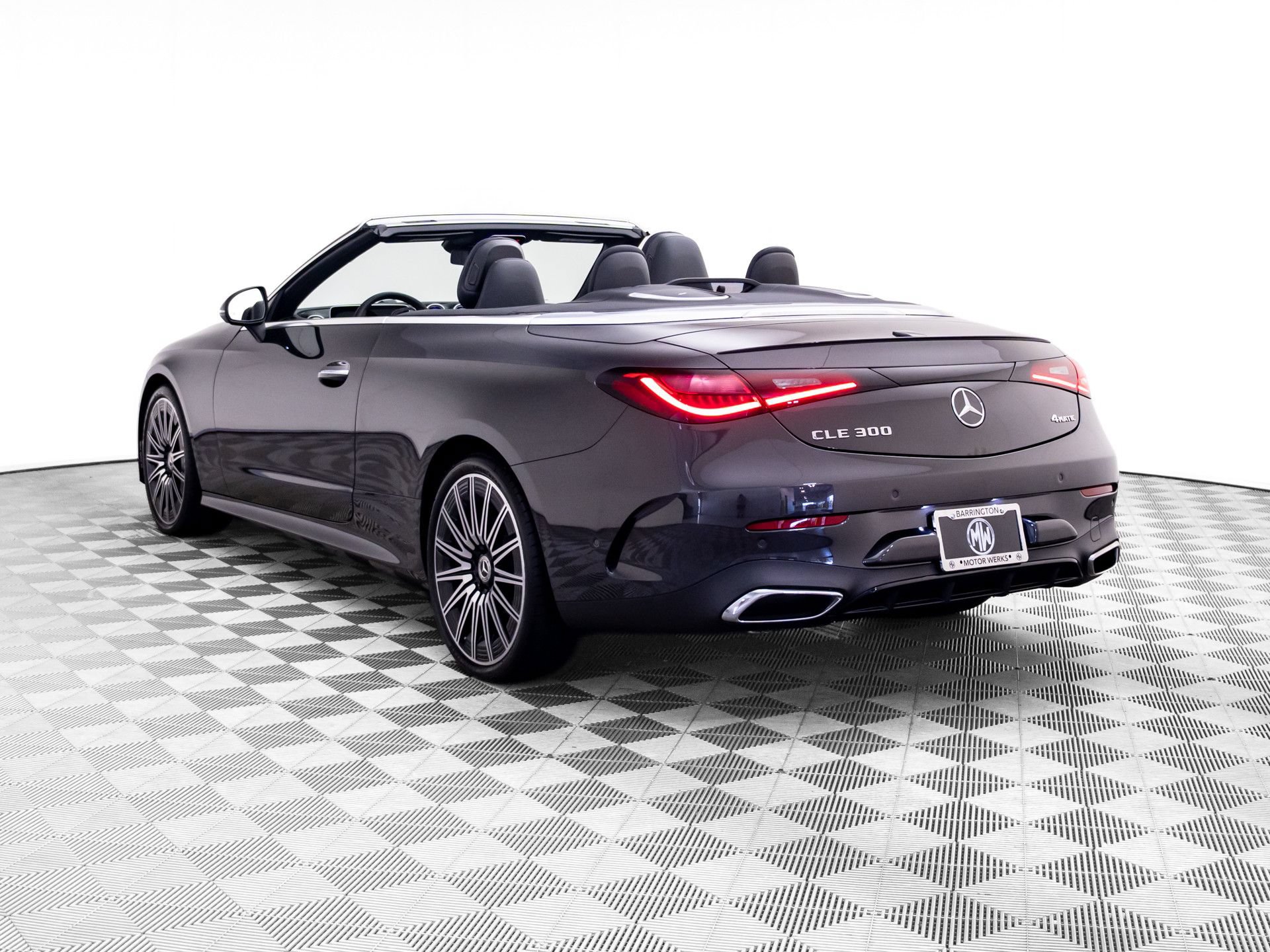 Used 2025 Mercedes-Benz CLE 300 4MATIC Cabriolet w/ Night Package image 3