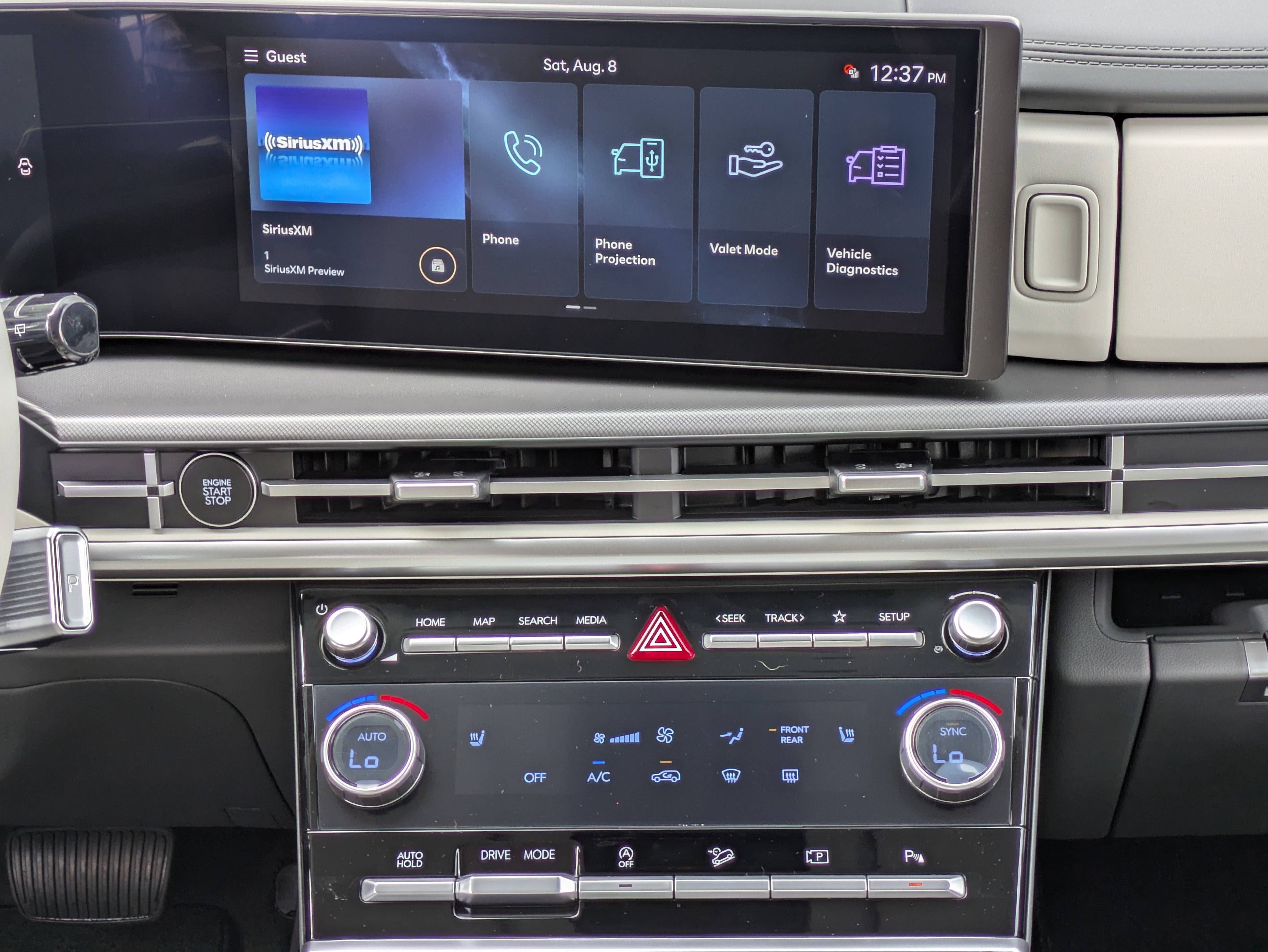 New 2027 Hyundai Santa Fe SEL FWD image 15