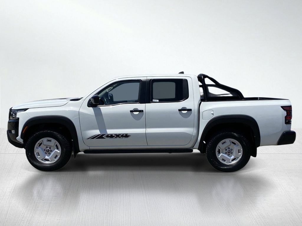 Used 2024 Nissan Frontier SV w/ Hardbody Edition AWD/4WD image 2