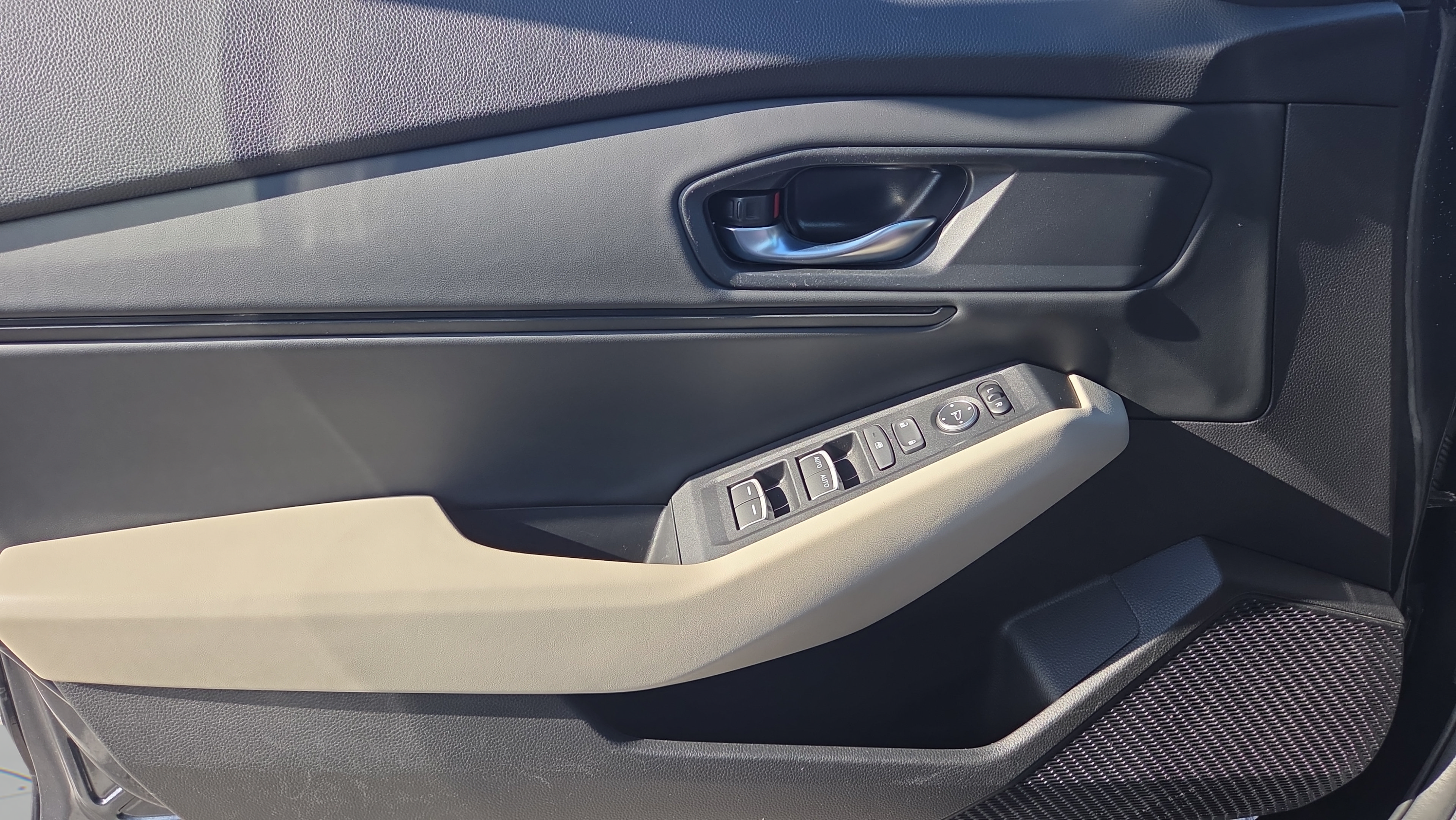 Certified 2024 Honda Accord EX image 35