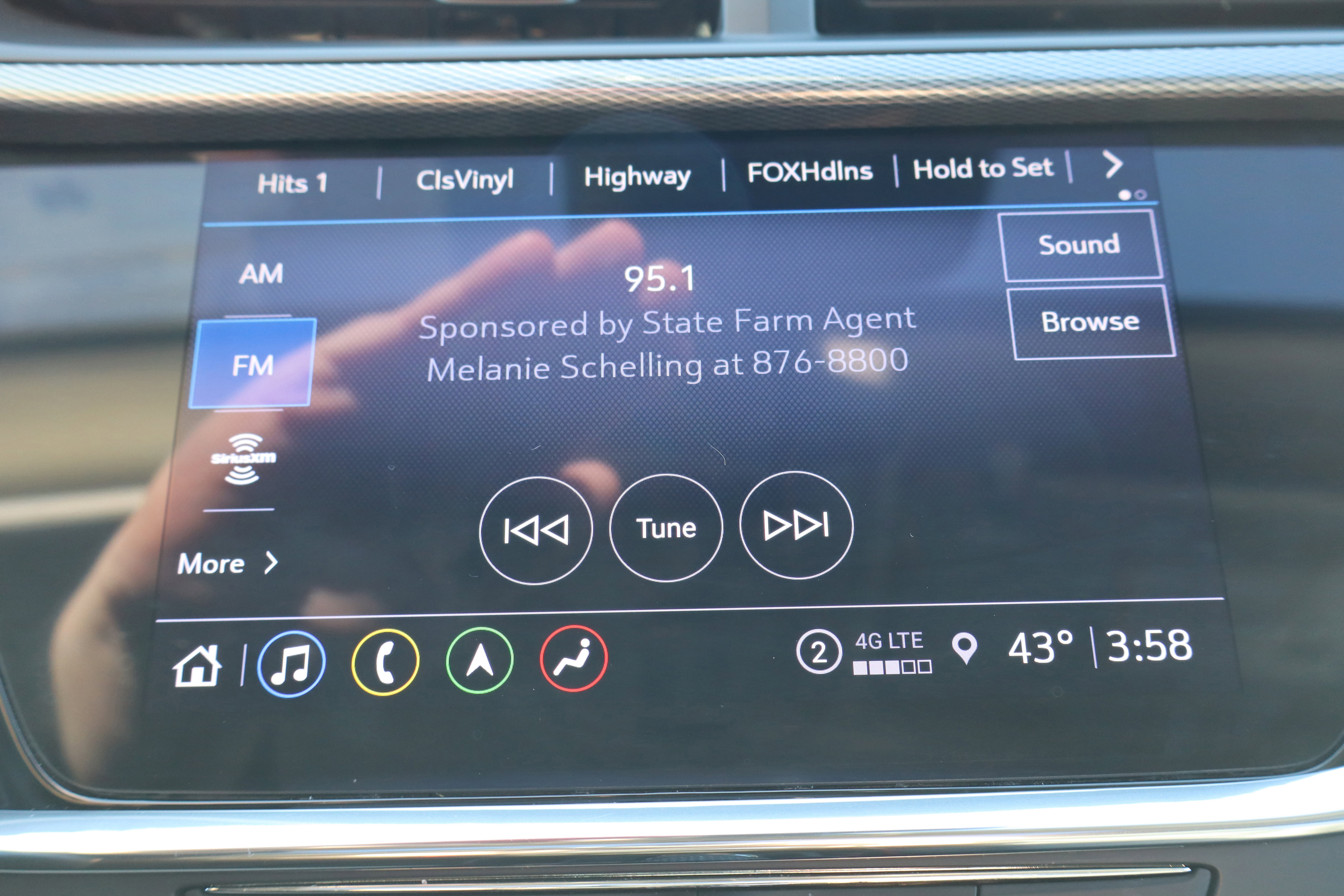 Used 2023 Buick Encore GX Essence w/ Advanced Technology Package image 19