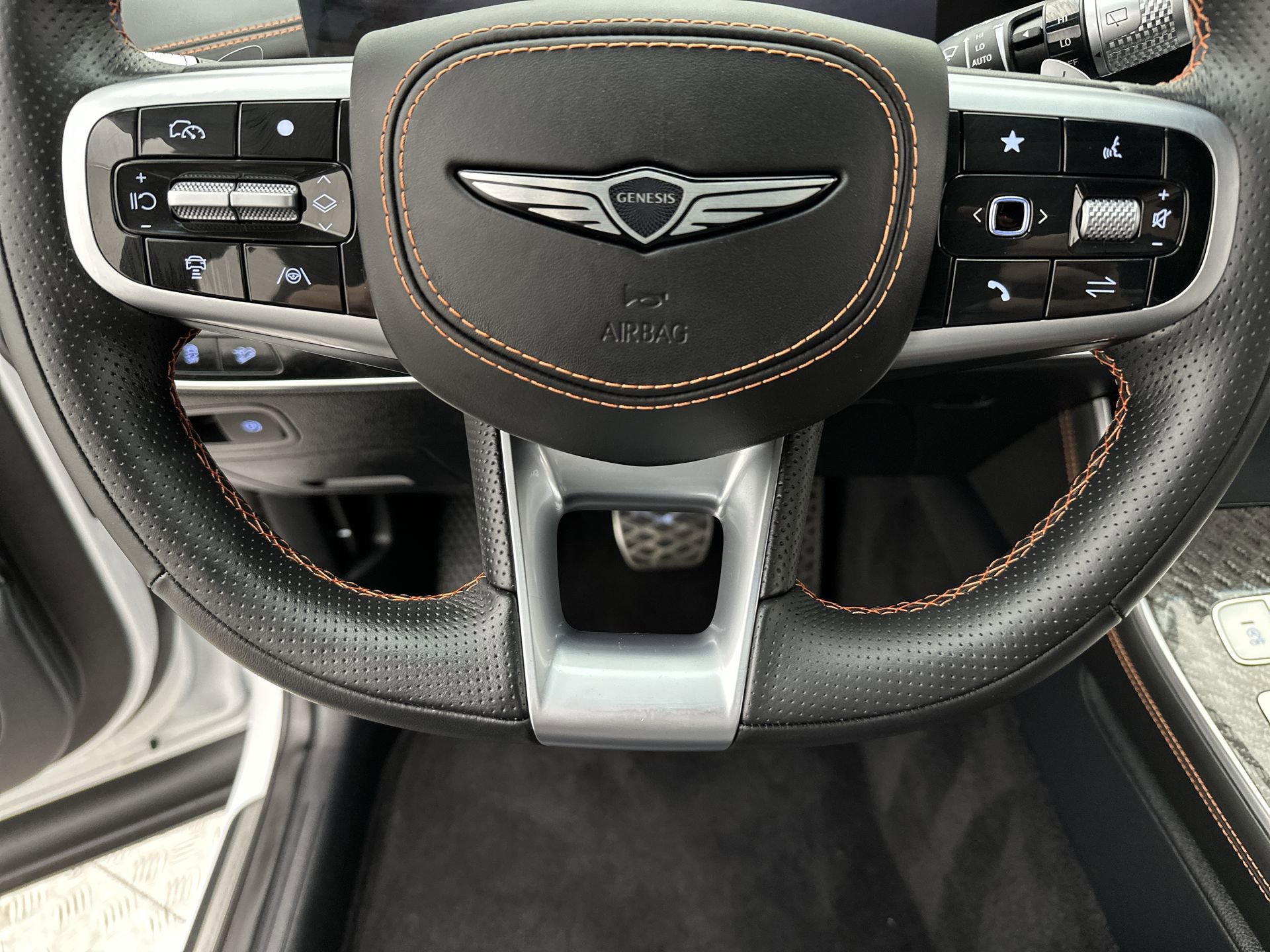 Certified 2026 Genesis GV70 3.5T Sport Prestige image 14