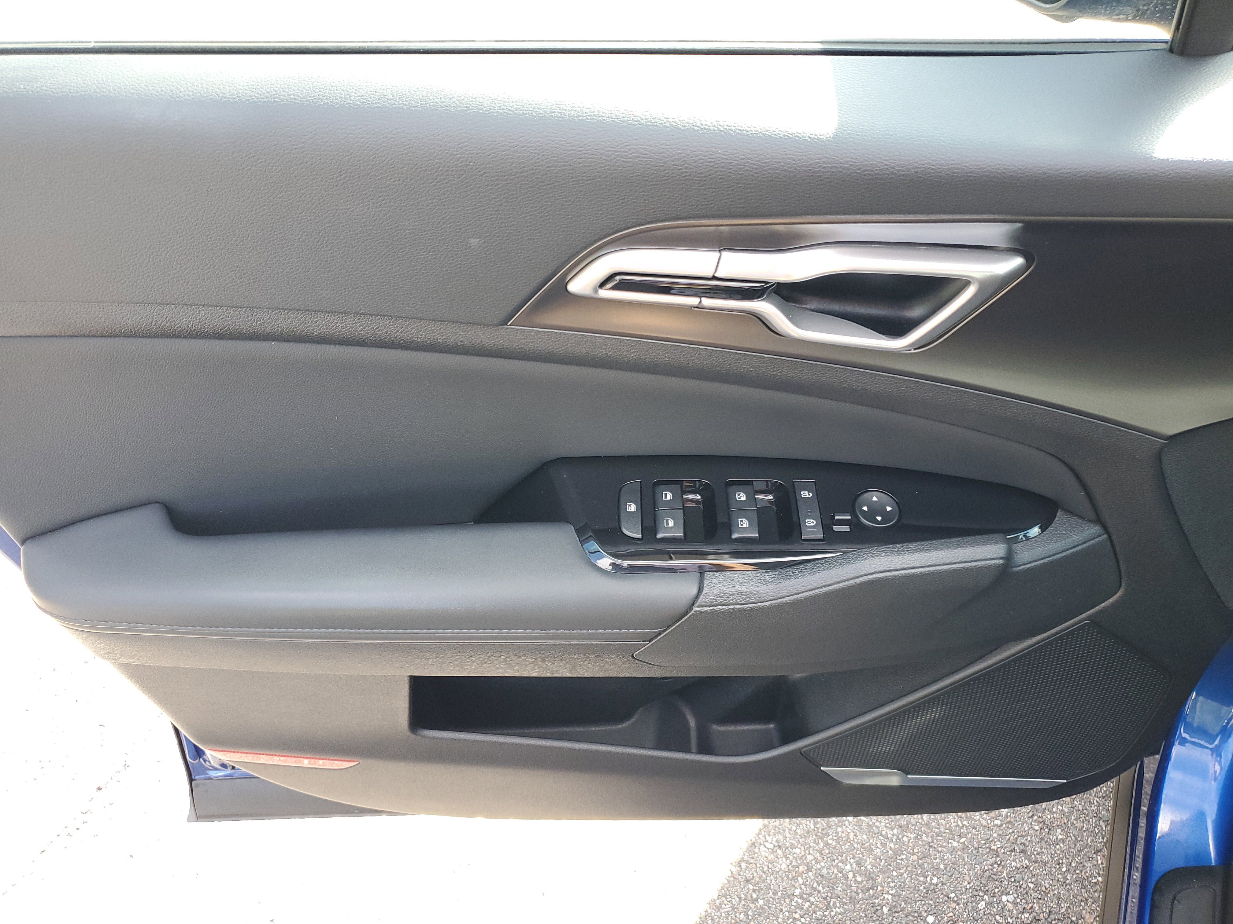 Certified 2023 Kia Sportage EX image 19