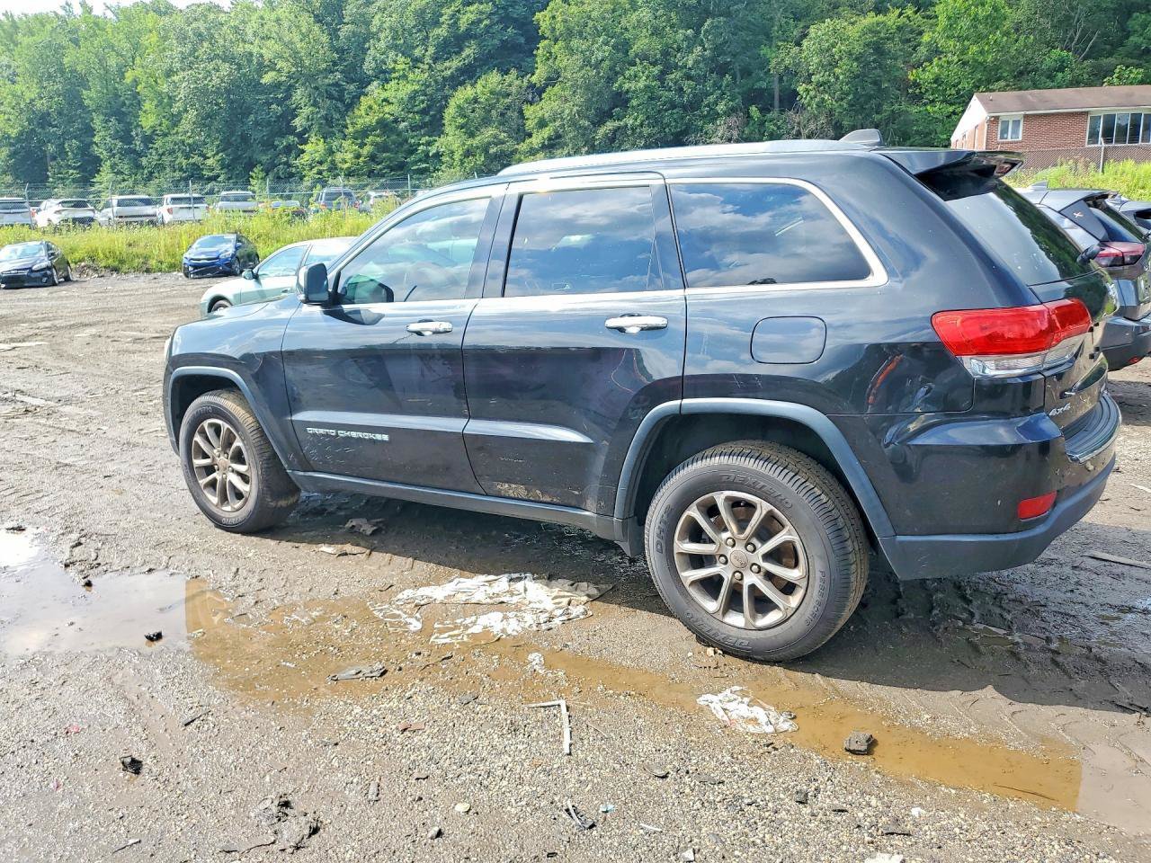 Used 2016 Jeep Grand Cherokee Limited AWD/4WD image 3