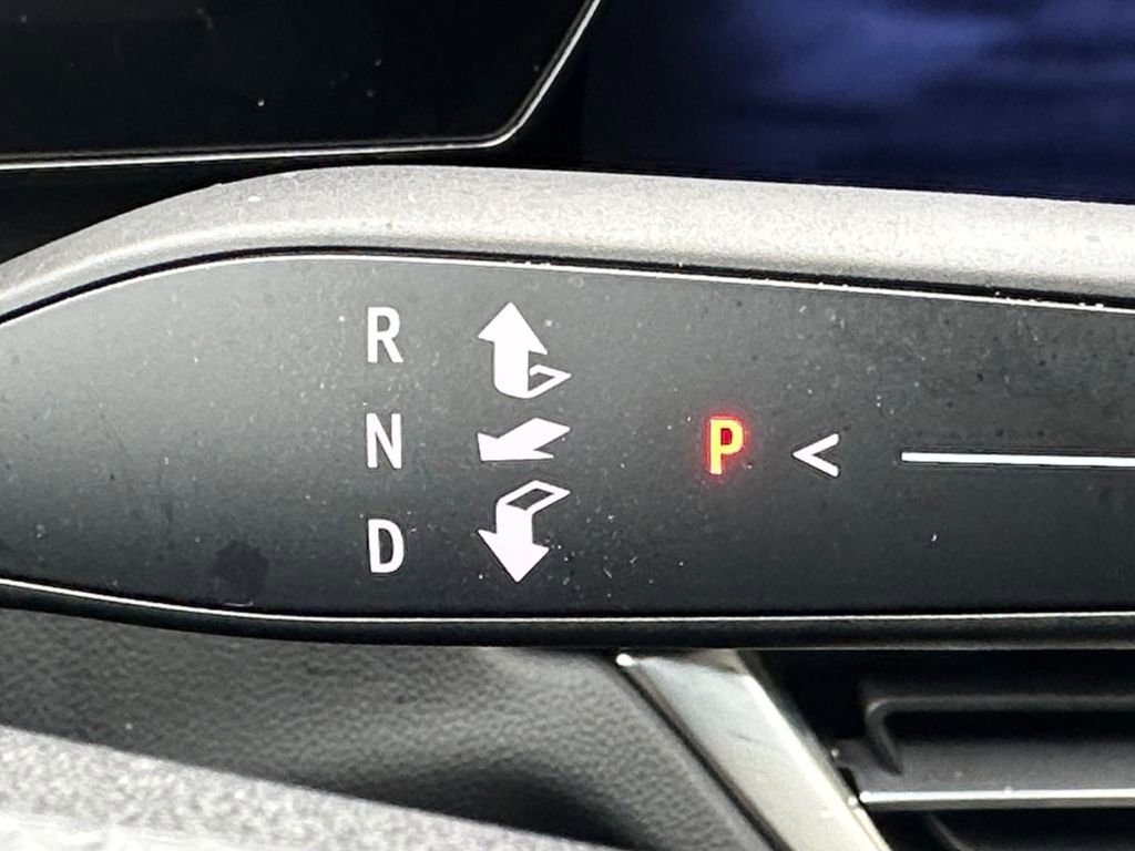 Used 2025 Chevrolet Equinox EV LT image 18