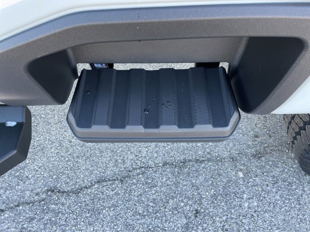 New 2026 Ford F250 Lariat image 10