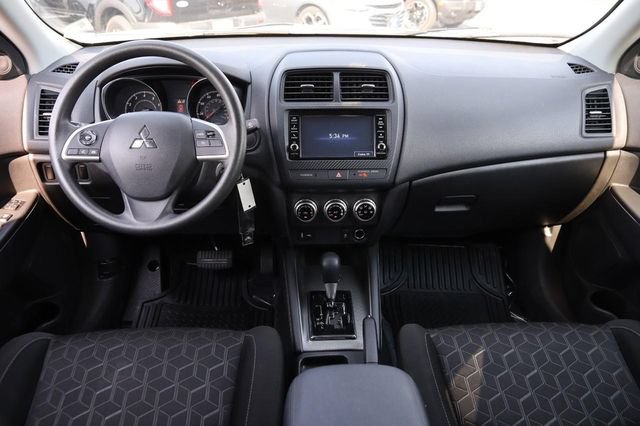 Used 2024 Mitsubishi Outlander Sport ES AWD/4WD image 20