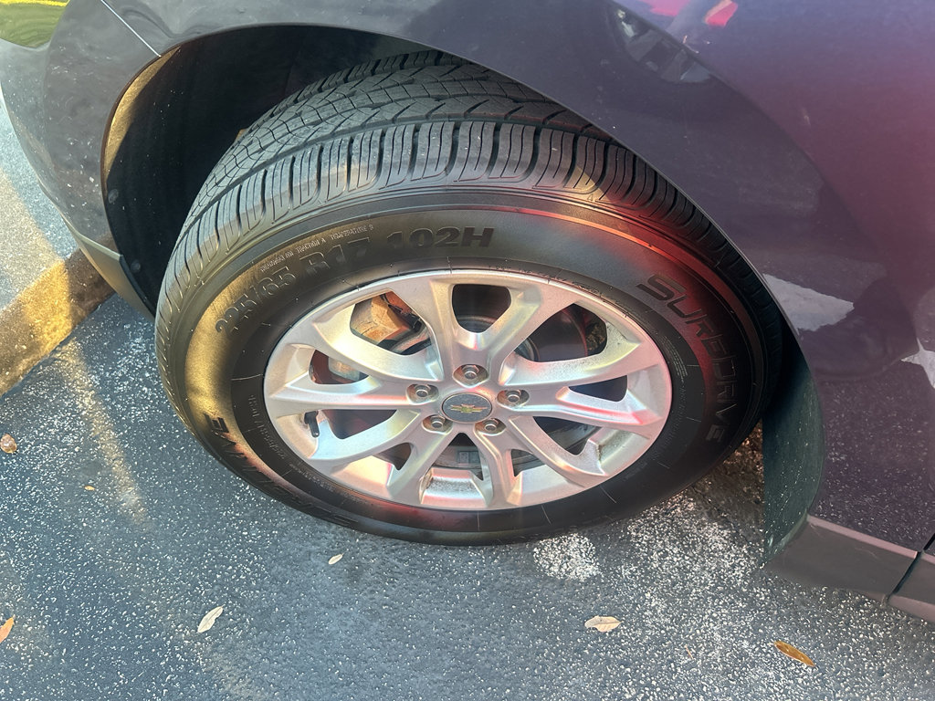 Used 2018 Chevrolet Equinox LT image 12