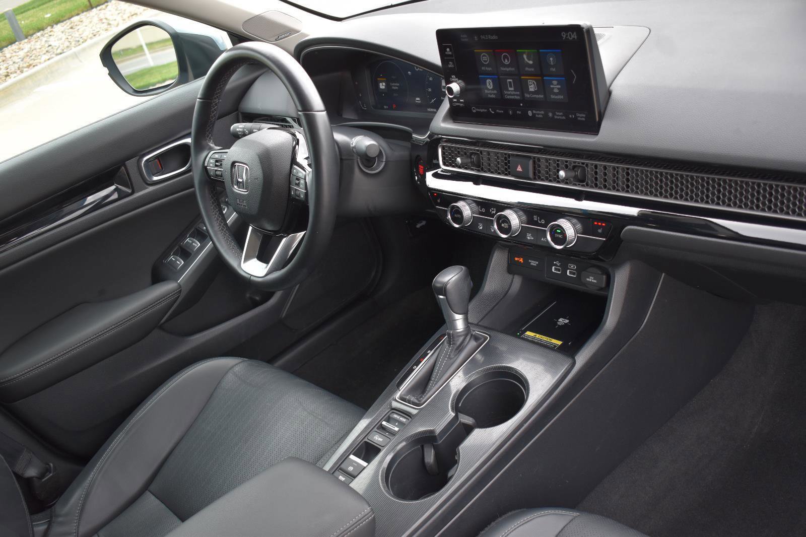 Used 2023 Honda Civic Touring image 14