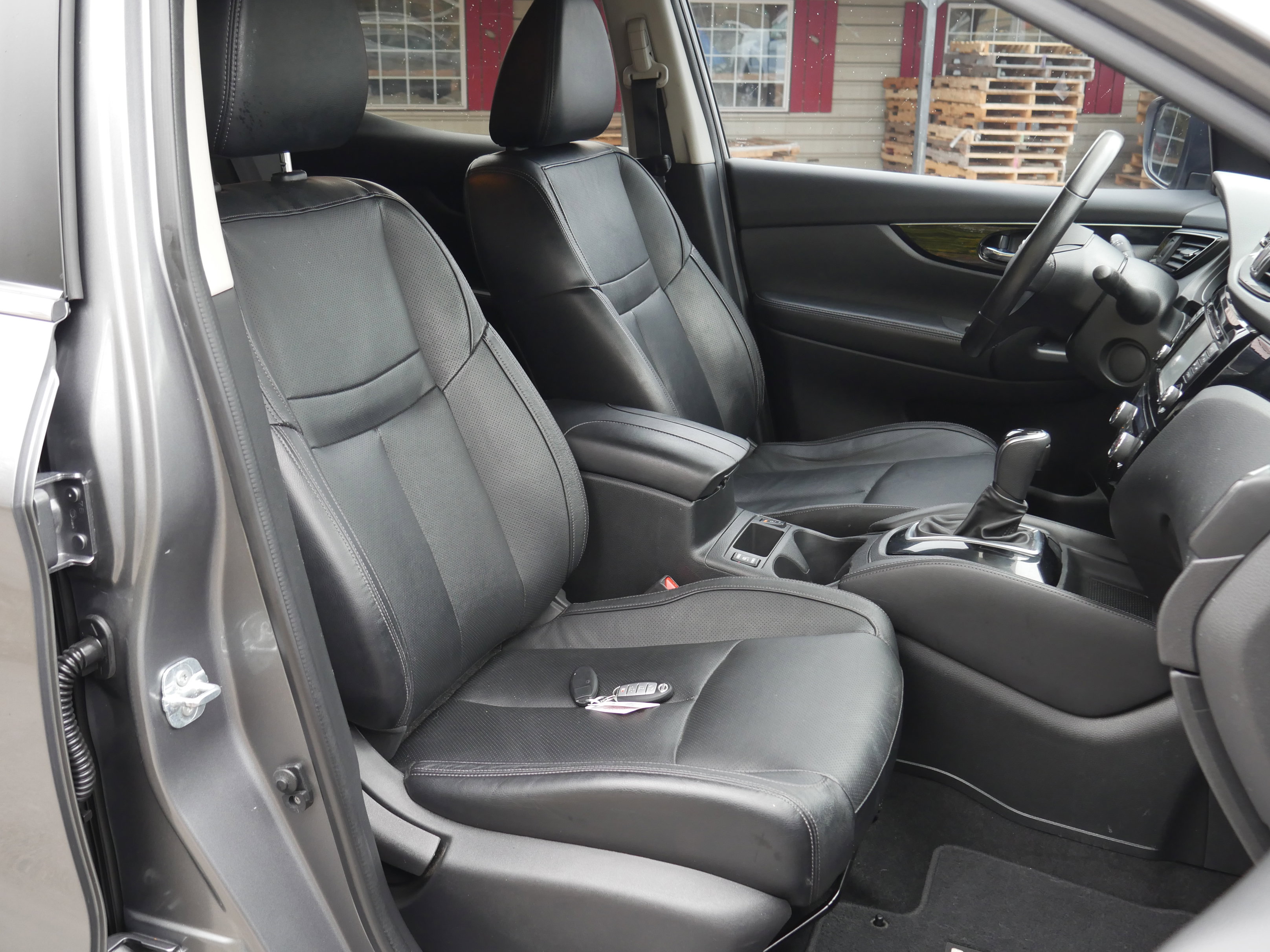 Used 2017 Nissan Rogue Sport SL image 26