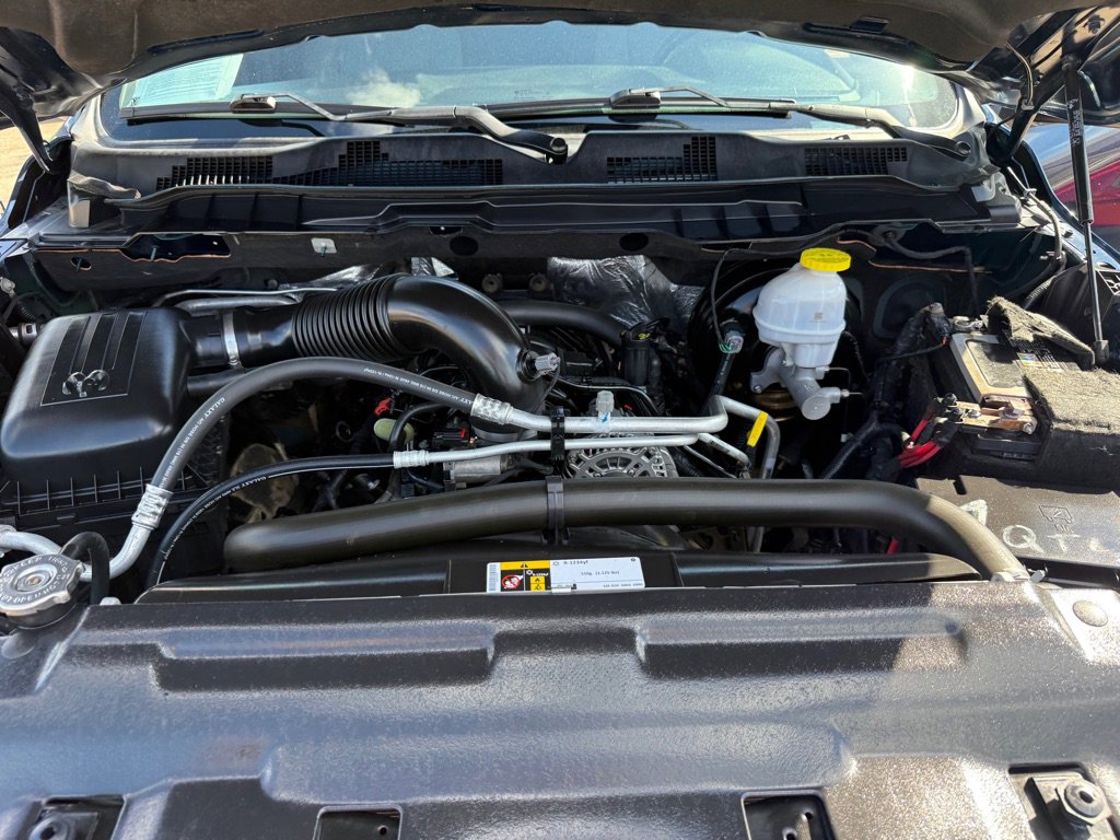 Used 2021 RAM 1500 Classic SLT image 37