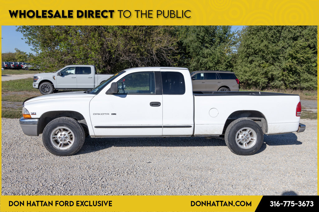 Used 1998 Dodge Dakota 2WD Club Cab image 3