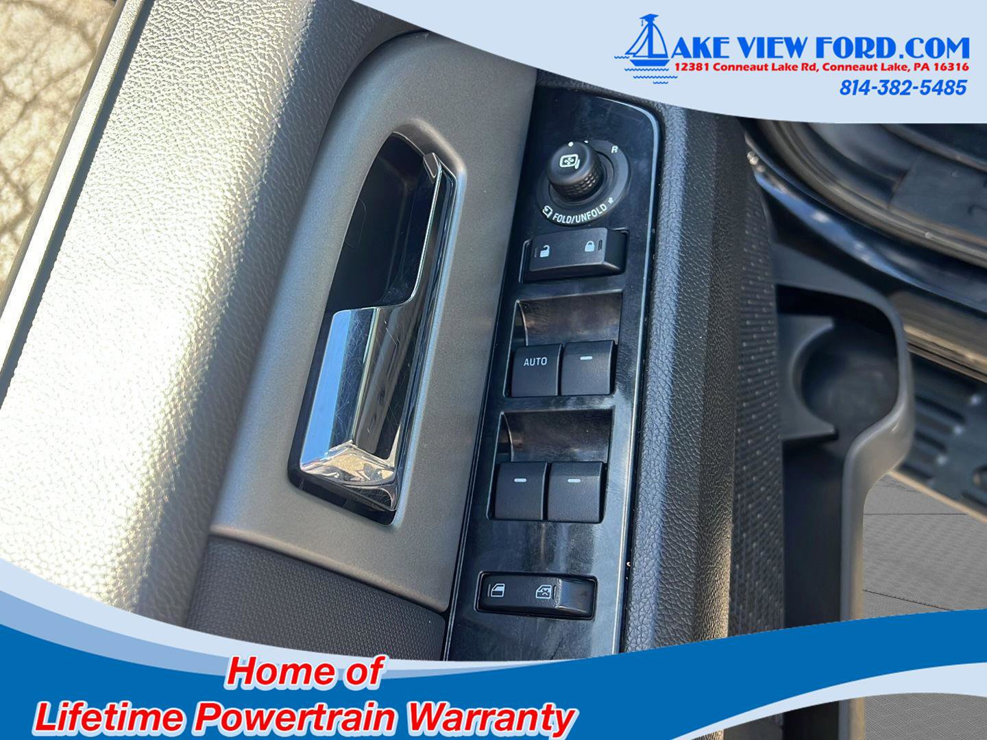 Used 2014 Ford Expedition Limited AWD/4WD image 21