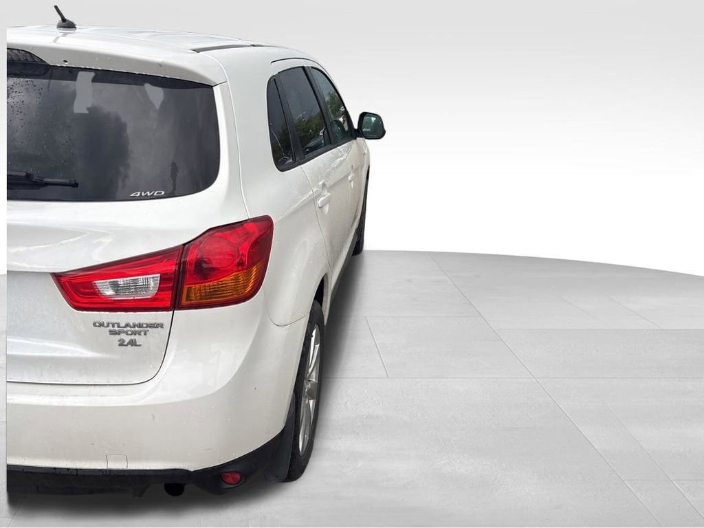 Used 2015 Mitsubishi Outlander Sport ES AWD/4WD image 5