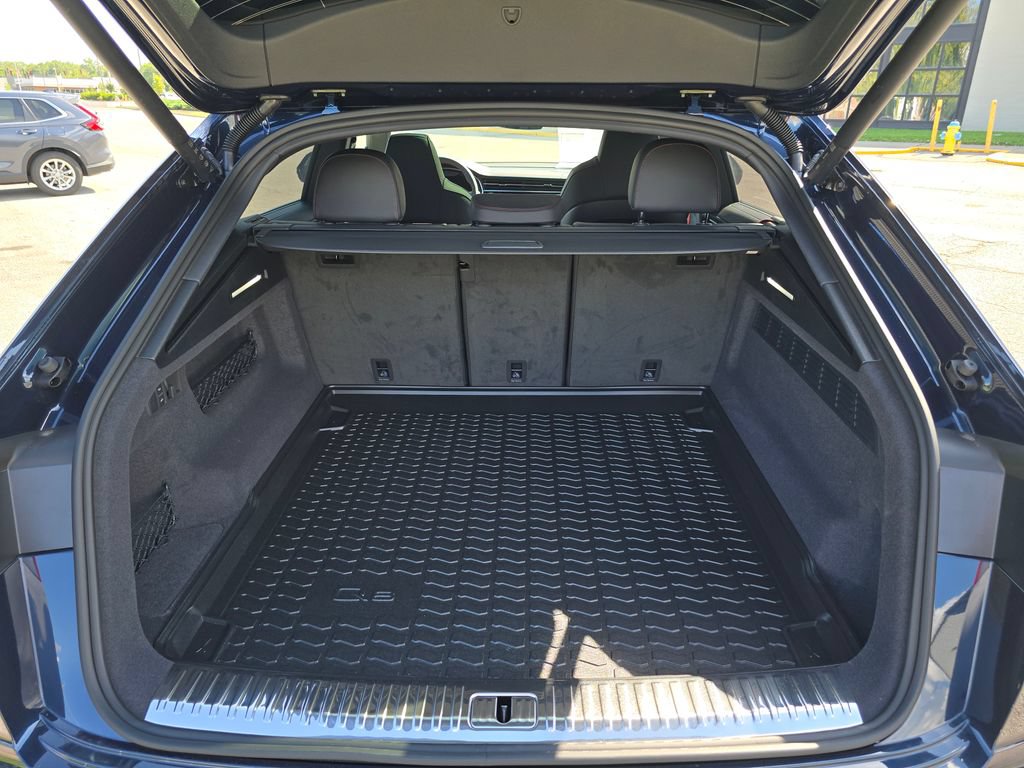 New 2026 Audi Q8 Prestige AWD/4WD image 12